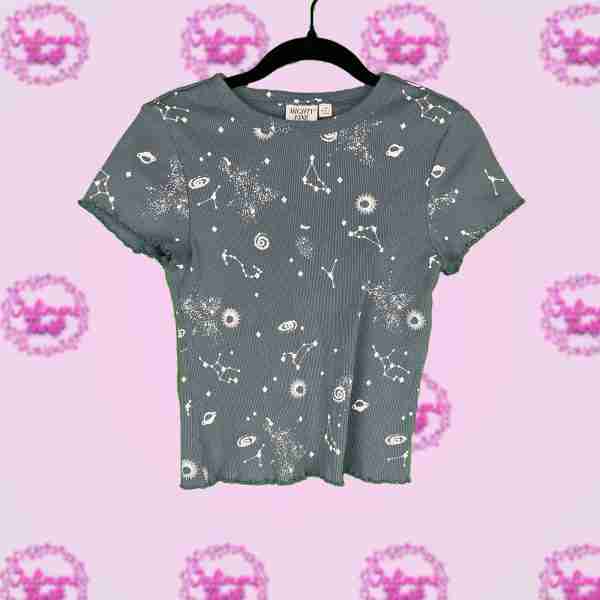MIGHTY Fine Space Crop Top