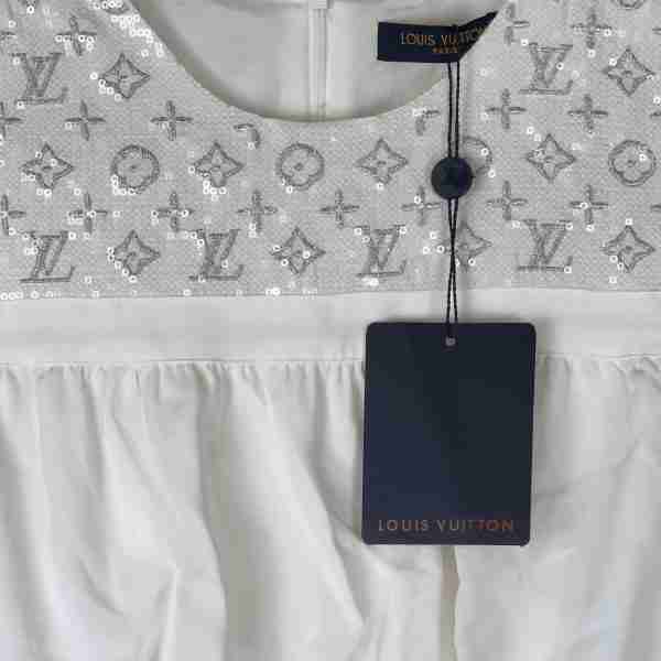 Louis Vuitton White Dress - Image 3