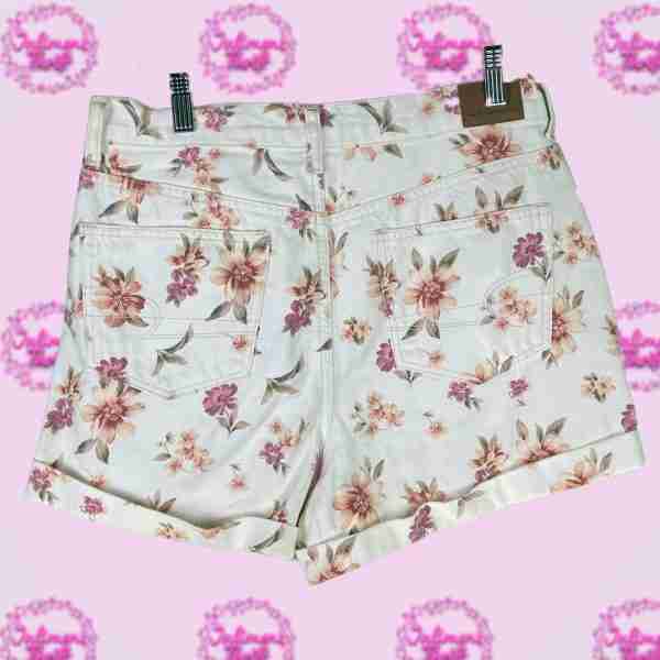 American Eagle Floral Shorts - Image 2