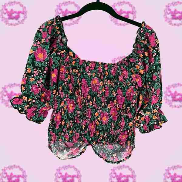 Peach Floral Crop - Image 2